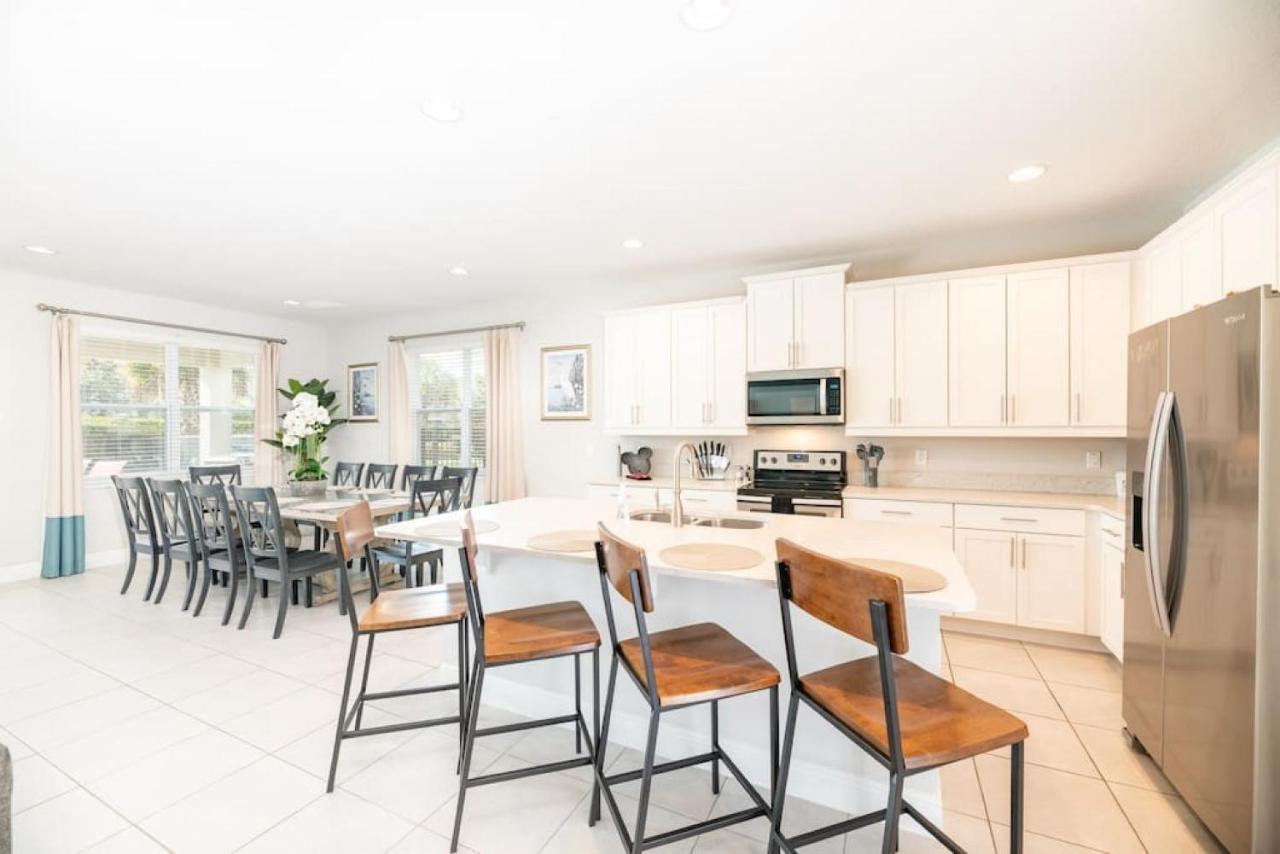 Spacious 8 Bdr Family Home With Arcades And Free Pool Heat Orlando Exteriör bild