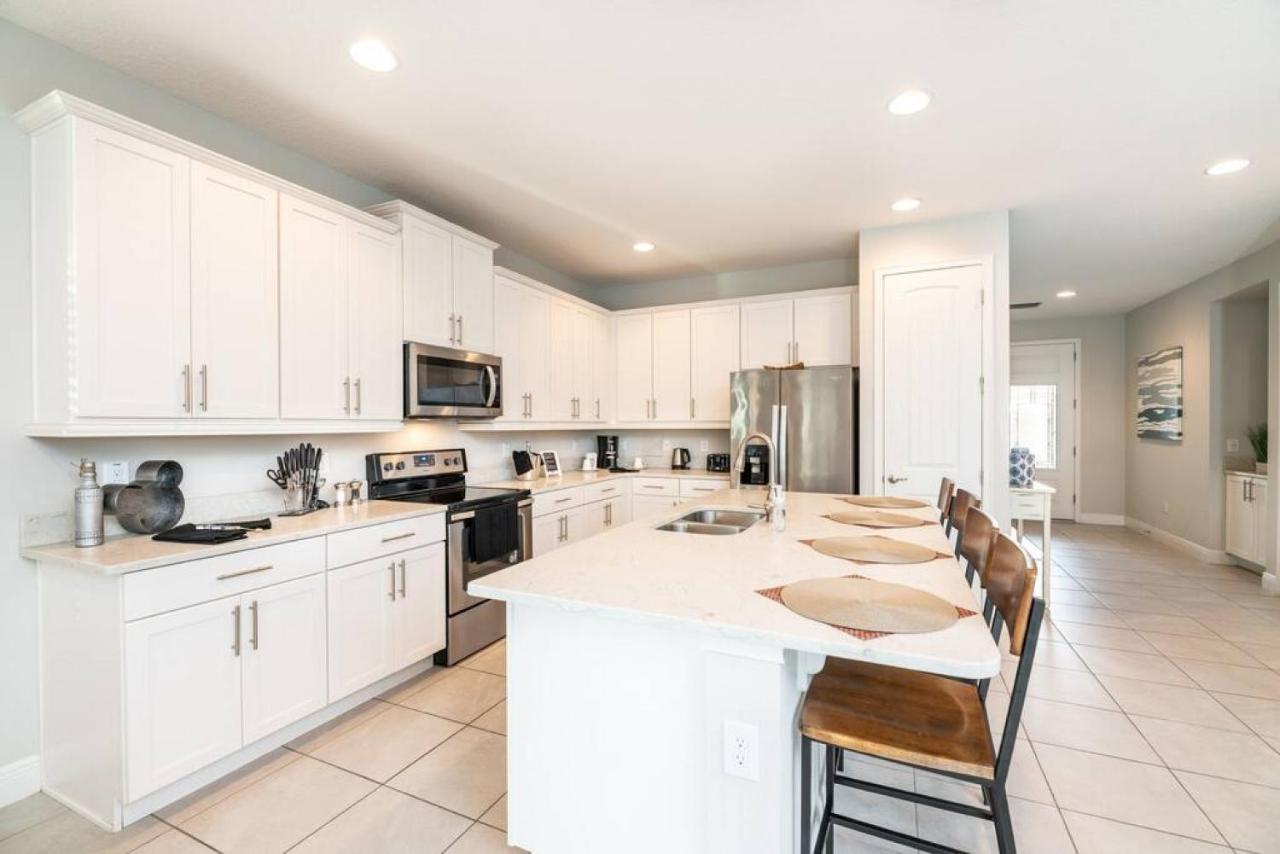 Spacious 8 Bdr Family Home With Arcades And Free Pool Heat Orlando Exteriör bild